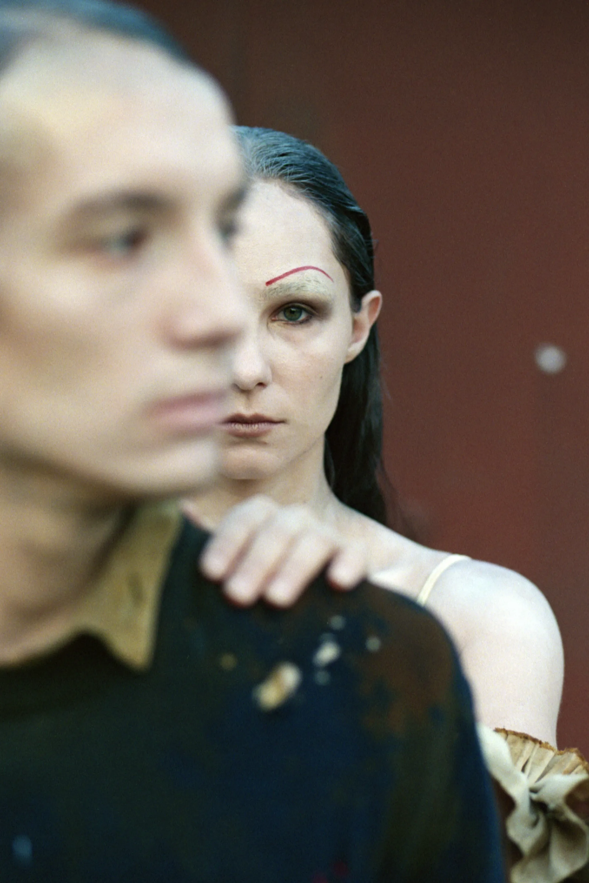 The first episode of Kafka's "Metamorphosis", photograph 6 of 15